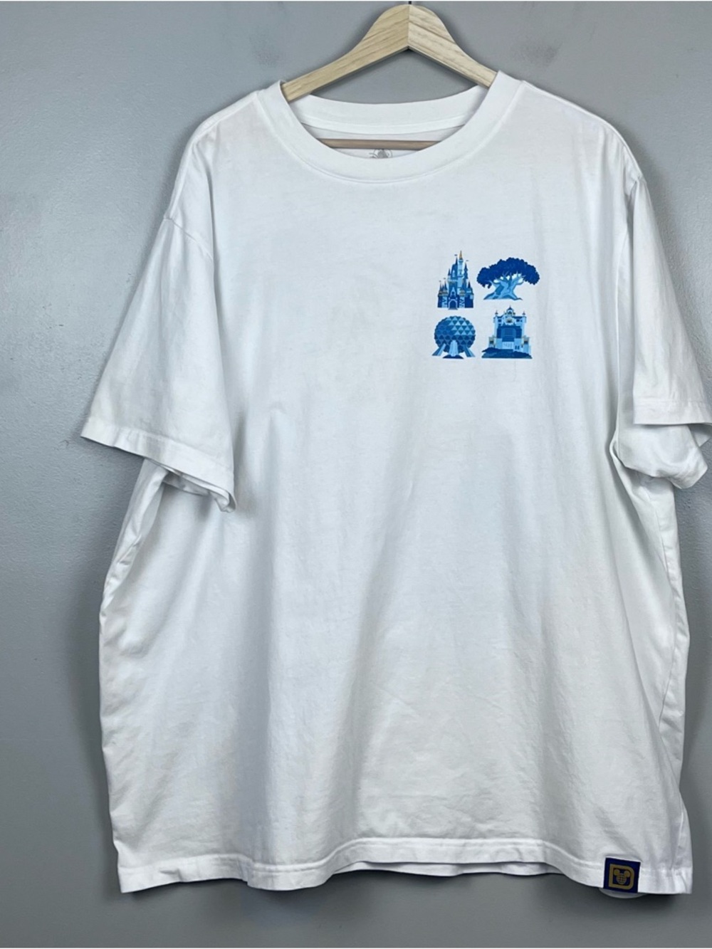 Disney Parks Men's 4 Park ICON Graphic Print Organic Cotton Tee Shirt Size XXL - Picture 4 of 15
